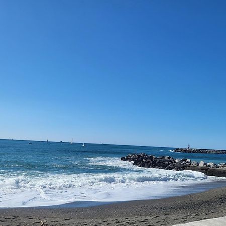 La Casetta A Due Passi Dal Mare Genoa Ngoại thất bức ảnh